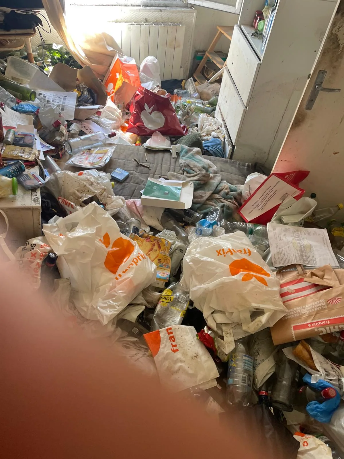 SOS DC : Comment une entreprise décide ce qui peut être désinfecté et ce qui doit être détruit à Drancy et dans ses environs SOS DC : Comment une entreprise décide ce qui peut être désinfecté et ce qui doit être détruit à Drancy et dans ses environs